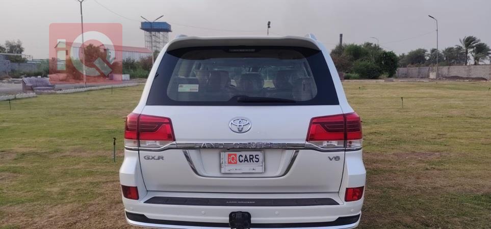 تويوتا لاندكروزر